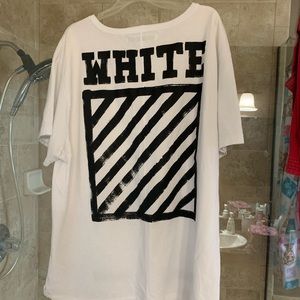 Men’s Off White shirt